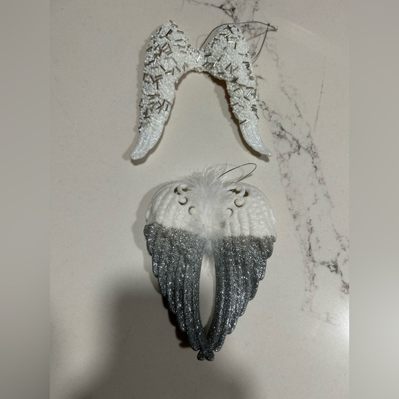 Lot of 2 Angel Wings Christmas Ornaments - Picture 1 of 2